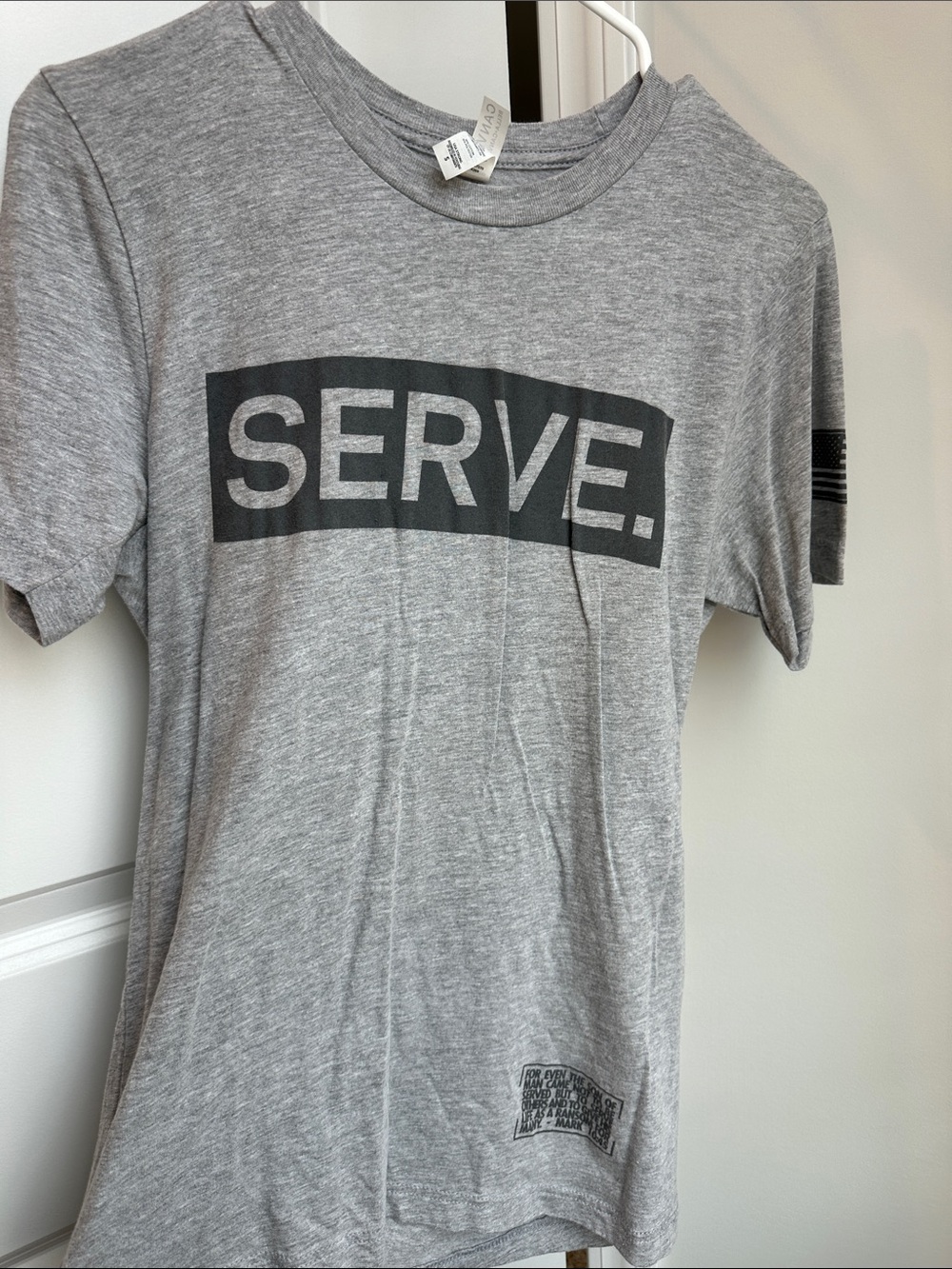 SERVE. Graphic Short Sleeve Tee - Gray